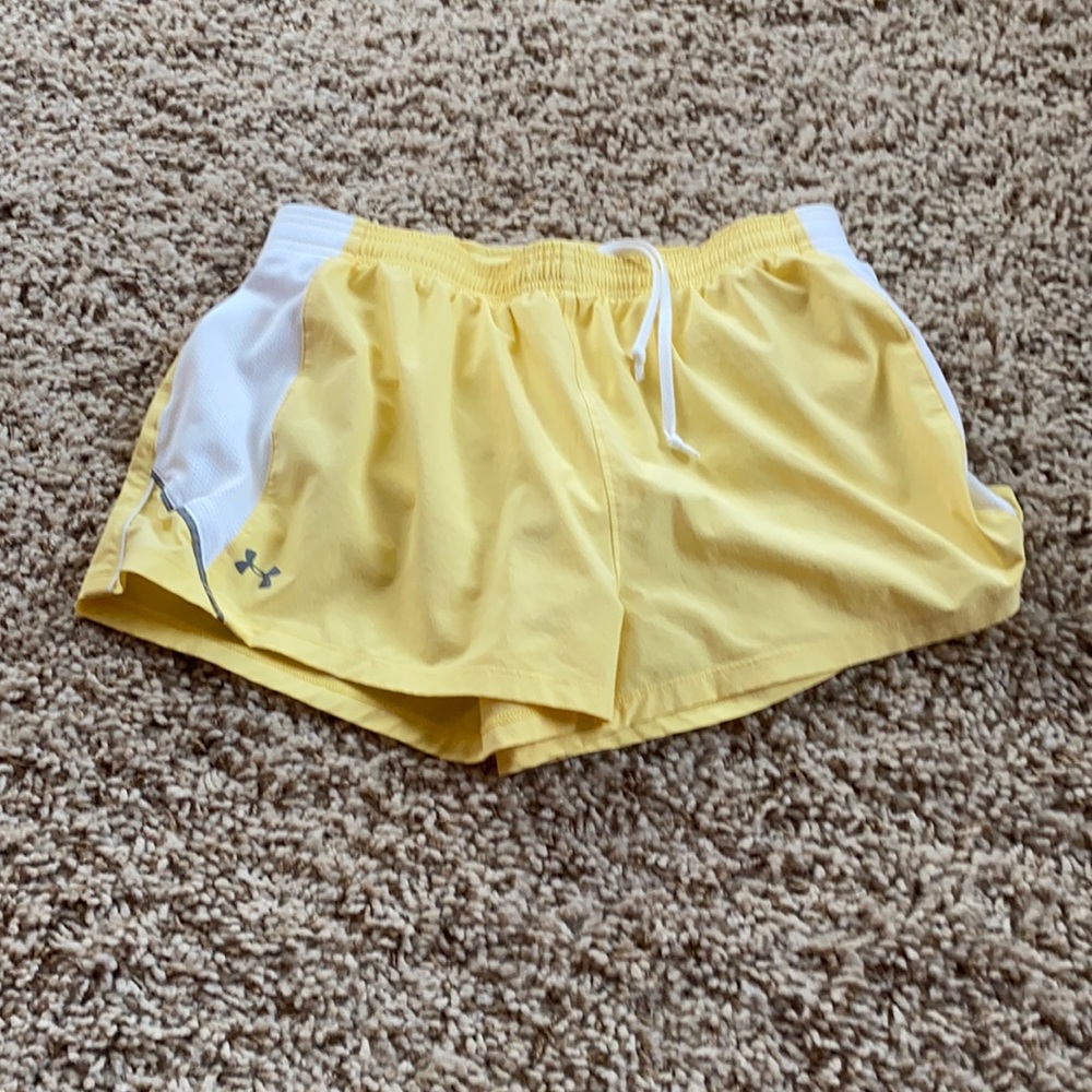 Shorts (workout)